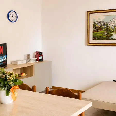 Daire Casa Vista Alpi In Pet-friendly VALTELLINA